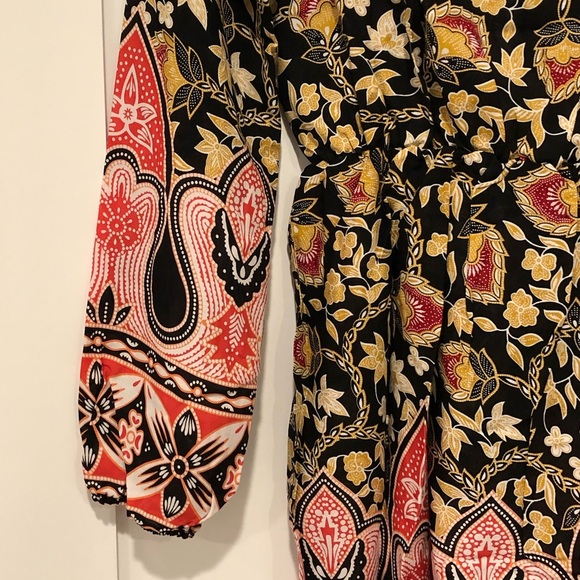 Fun Patterned Dress - Picture 4 of 4